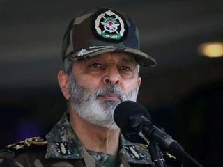 فرمانده کل ارتش: از طرف خامنه‌ای مأمور به انتقام شدیم