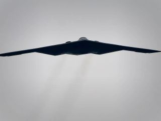 بمب سنگرشکن چیست و چرا نتانیاهو برای نابودی تاسیسات زیرزمینی ایران به بمب‌افکن‌ آمریکا نیاز دارد؟