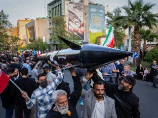 آماده‌باش آمریکا برای حمله تروریستی احتمالی ایران؛ روبیو: بستن تنگه هرمز «خودکشی اقتصادی» برای ایران است