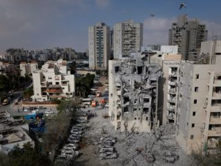 اسرائیل: ایران آتش‌بس را نقض کرد، پاسخ کوبنده می‌دهیم / ایران: آماده پاسخ قاطع هستیم