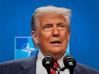 کاخ سفید با ویدیویی عجیب به استقبال بازگشت ترامپ از نشست ناتو رفت