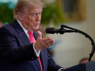 ترامپ: ایران نباید از کلمه «غنی‌سازی» استفاده کند