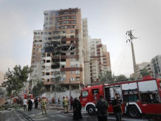 آینده جمهوری اسلامی پس از تحقیرش در «جمعه سیاه سیزدهم»؛ سناریوهای پیش‌رو چیست؟