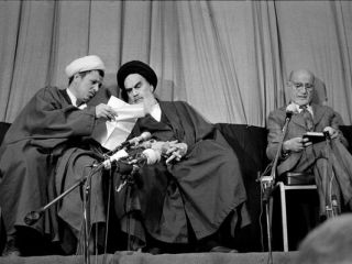 افشای اسناد محرمانه: بریتانیا چرا از سرنگونی خمینی سرباز زد؟