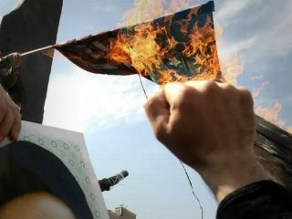 ۱۸۰ چهره دانشگاهی خواستار تغییر سیاست جمهوری اسلامی شدند