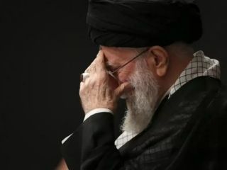 آینده رهبری در ایران پس از خامنه‌ای: میان استمرار روحانیت و قدرت‌یابی سپاه