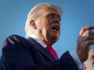 دونالد ترامپ: برای گفتگو با ایران عجله‌ای ندارم، اما رهبران آنها خواهان گفتگو هستند