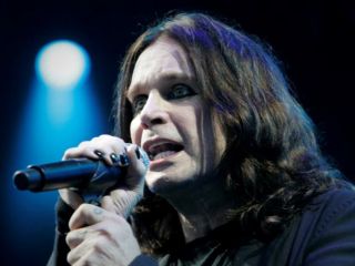 آزی آزبورن، اسطوره موسیقی راک و متال، در ۷۶ سالگی درگذشت