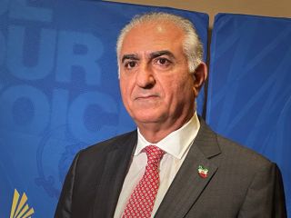 ۵۰ هزار نیروی حکومتی و نظامی به کارزار شاهزاده رضا پهلوی پیوستند؛ همایش مونیخ در راه است!