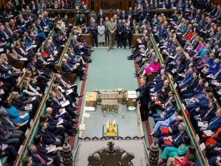 ۲۲۰ نماینده مجلس بریتانیا از نخست‌وزیر خواستند کشور فلسطین را به رسمیت بشناسد