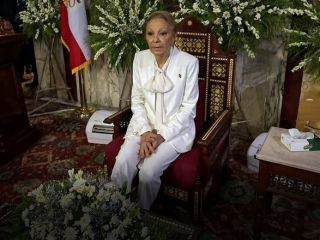 مراسم چهل‌وپنجمین سالگرد درگذشت محمدرضا شاه پهلوی در قاهره برگزار شد