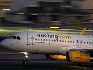 اخراج شهروندان یهودی‌تبار فرانسه از هواپیما؛ پاریس سخنان وزیر اسپانیایی را محکوم کرد