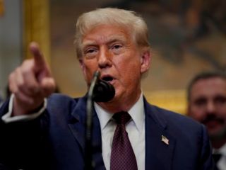 ترامپ: ایران عملکرد بسیار بدی دارد و شاید برنامه هسته‌ای خود را از سر بگیرد