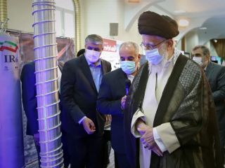 منابع غربی: جمهوری اسلامی خود را برای خروج از ان‌پی‌تی آماده می‌کند