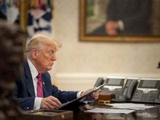 ویدیوی گروگان‌های اسرائیلی ترامپ را مصمم‌ کرده تا «برای همیشه به حکومت تروریستی حماس در غزه پایان دهد»