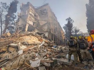 بازمانده ۹۱ ساله هولوکاست بر اثر جراحات ناشی از حملات موشکی جمهوری اسلامی درگذشت