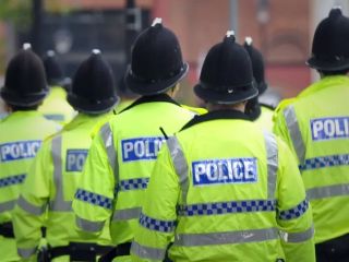 پلیس بریتانیا اجازه یافت در پرونده‌های حساس، ملیت و قومیت مظنونان را فاش کند