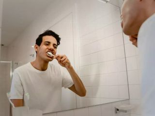 خمیردندان تهیه‌شده از موی انسان قادر به ترمیم و بازسازی دندان‌ است