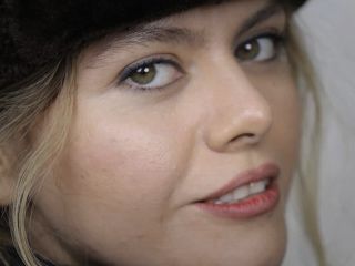 غزال نظر؛ از وکالت تا بازیگری و شهرت با لقب «نیکول کیدمن ایرانی»