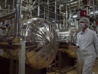 جبهه اصلاحات ایران خواستار «تعلیق داوطلبانه غنی‌سازی» در قبال رفع تحریم‌ها شد