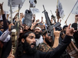 جزئیات یک معامله سیاه: ایران در ازای به رسمیت شناختن طالبان، لیست جاسوسان بریتانیایی را می‌گیرد؟