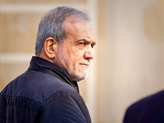 متهم کردن پزشکیان به همکاری او با سرویس‌های بیگانه از سوی یک نماینده مجلس