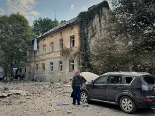 حملات نادر روسیه به غرب اوکراین با ۶۱۴ پهپاد و موشک؛ ناتو جنگنده‌هایش را به آسمان لهستان فرستاد