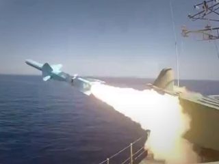 نیروی دریایی ارتش ایران نخستین رزمایش خود پس از جنگ ۱۲ روزه با اسرائیل را آغاز کرد