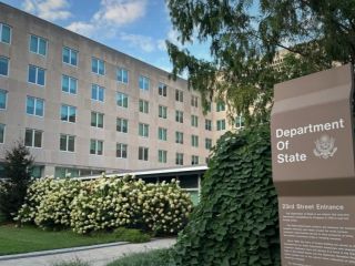 آمریکا در واکنش به گفت‌وگوی اروپایی‌ها با عراقچی: توافق نشود جمهوری اسلامی را پاسخگو خواهیم کرد