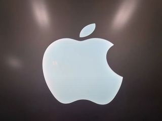 انقلاب اپل برای رونمایی از گوشی تاشو؛ درباره آیفون ۱۷ چه می‌دانیم؟