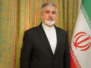 روزنامه کیهان: چون استرالیا سفیرمان را اخراج کرد، باید سفیر انگلیس را تنبیه کنیم!