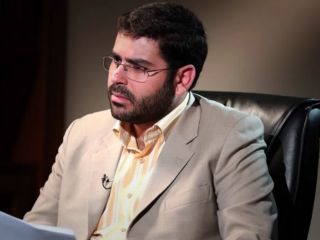 مشاور عباس عراقچی از سمت خود استعفا داد