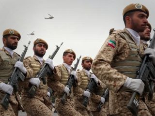 گزارش های تصویری کوتاه روز:  اخذ وصیت‌نامه و تخصیص پلاک شناسایی برای کارکنان و سربازان ارتش