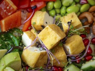 با ۹ خوراکی شگفت انگیز، در عرض ۴ هفته چربی شکمی را کم کنید