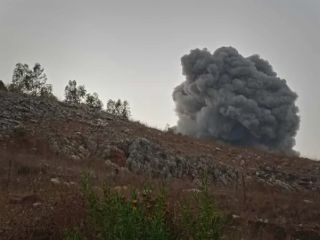 اسرائیل سکوهای موشکی و زیرساخت‌های حزب‌الله را در جنوب لبنان بمباران کرد