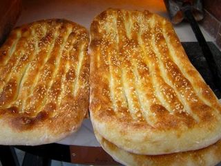 احتمال ممنوعیت فروش نان‌های خشخاشی و کنجدی در تهران