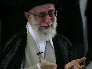 خامنه‌ای از مردم خواست برای پیروزی «جبهه مقاومت» دعا کنند