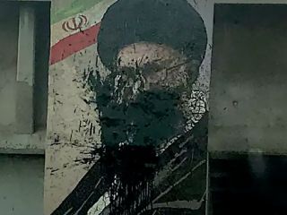 آیا جمهوری اسلامی ایران در آستانه فروپاشی قریب‌الوقوع‌ است؟