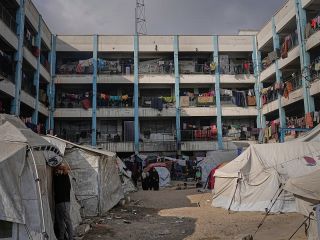 حقوق زیر آتش: کارکنان حماس، دستمزد خود را با «دعوت به صرف قهوه یا چای» می‌گیرند