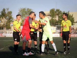 کمک ۶۰۰ میلیون تومانی علی دایی و عادل فردوسی‌پور برای آزادی زندانی‌ها