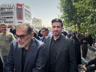 حسام‌الدین آشنا: شمخانی از ترور خود برای ملت قصه تعریف کرده است! + ویدیو