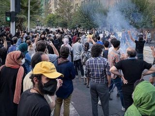 مردم ایران رنج می‌کشند، تصمیم با آن‌هاست؛ نه با آسایش‌طلبان اروپا و آمریکا