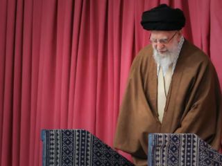 سخنان بی‌سابقه فرزند سردار رحیم صفوی: باید برای احتمال کشته شدن خامنه‌ای آماده باشیم