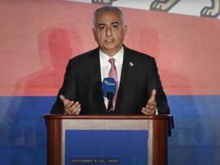 پنج اهرم تا رهایی؛ تحلیلی از سخنرانی شاهزاده رضا پهلوی در «کنفرانس اتحادیه ملی برای دموکراسی در ایران»‎