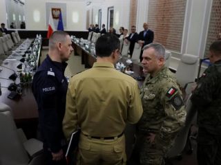 تشدید تنش‌ها در شرق اروپا؛ لهستان خواستار فعال‌سازی ماده ۴ ناتو علیه روسیه شد