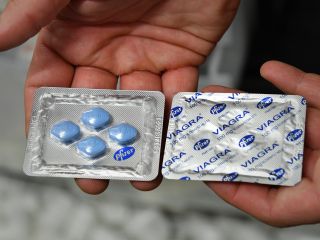 «راز تاریک قرص آبی»؛ عارضه جانبی پنهان ویاگرا برای مردان میانسال فاش شد