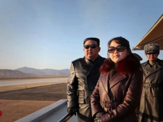 خطرناک‌ترین ۱۲ ساله جهان؛ کیم جونگ‌اون، دخترش را برای حفظ سلطنت خانوادگی آماده می‌کند