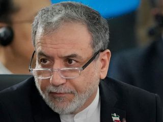 توضیحات عراقچی از سرنوشت ذخایر اورانیوم غنی‌شده و تبادل زندانیان میان جمهوری اسلامی و فرانسه