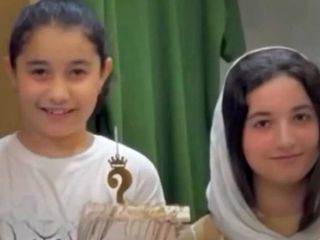 سقوط غلتک راهسازی و برخورد با خودروی سواری در جاده هراز، جان ۲ خواهر را گرفت