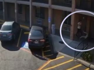 دوربین‌های مداربسته در دالاس سر از تن جدا کردن یک مدیر هندی‌تبار توسط مهاجر کوبایی را ثبت کردند